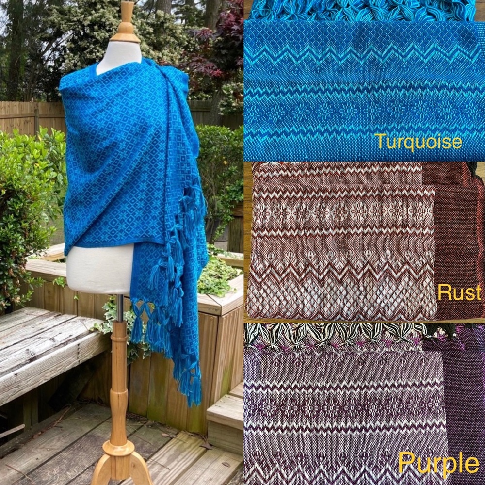 Mexican Rebozo. Artisan wrap. Woven shawl